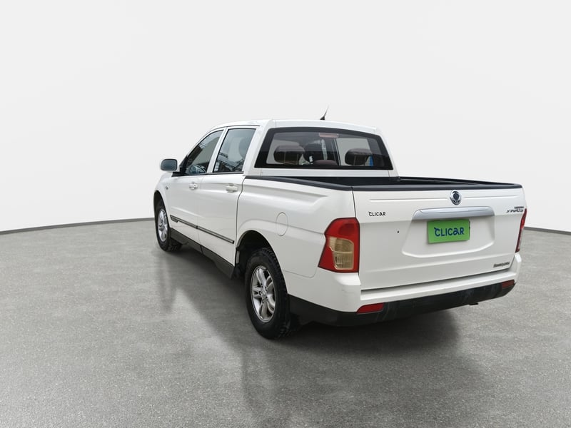 SsangYong Actyon Sports 2.0 Diesel 4x2 Dob. Cab. Nas612 Ll 2ab Abs Mt 4p 2018 - Imagen 5 de 8