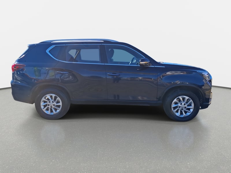 SsangYong Rexton 2.0t Lx 4x2 6ab Nueva Radio 6mt 5p 2024 - Imagen 8 de 8
