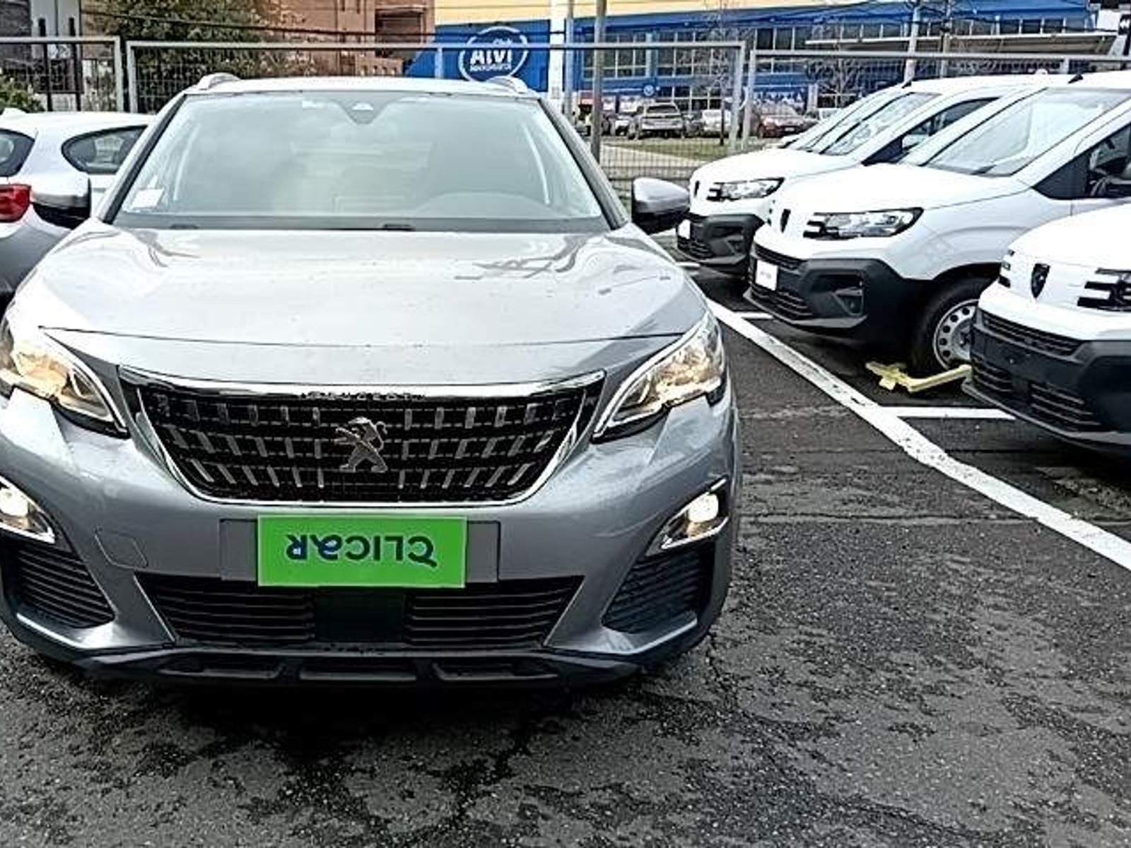 Peugeot 3008 1.5 Active Bluehdi Diesel 4x2 130 Mt6 5p 2021 - Foto 2 de 5