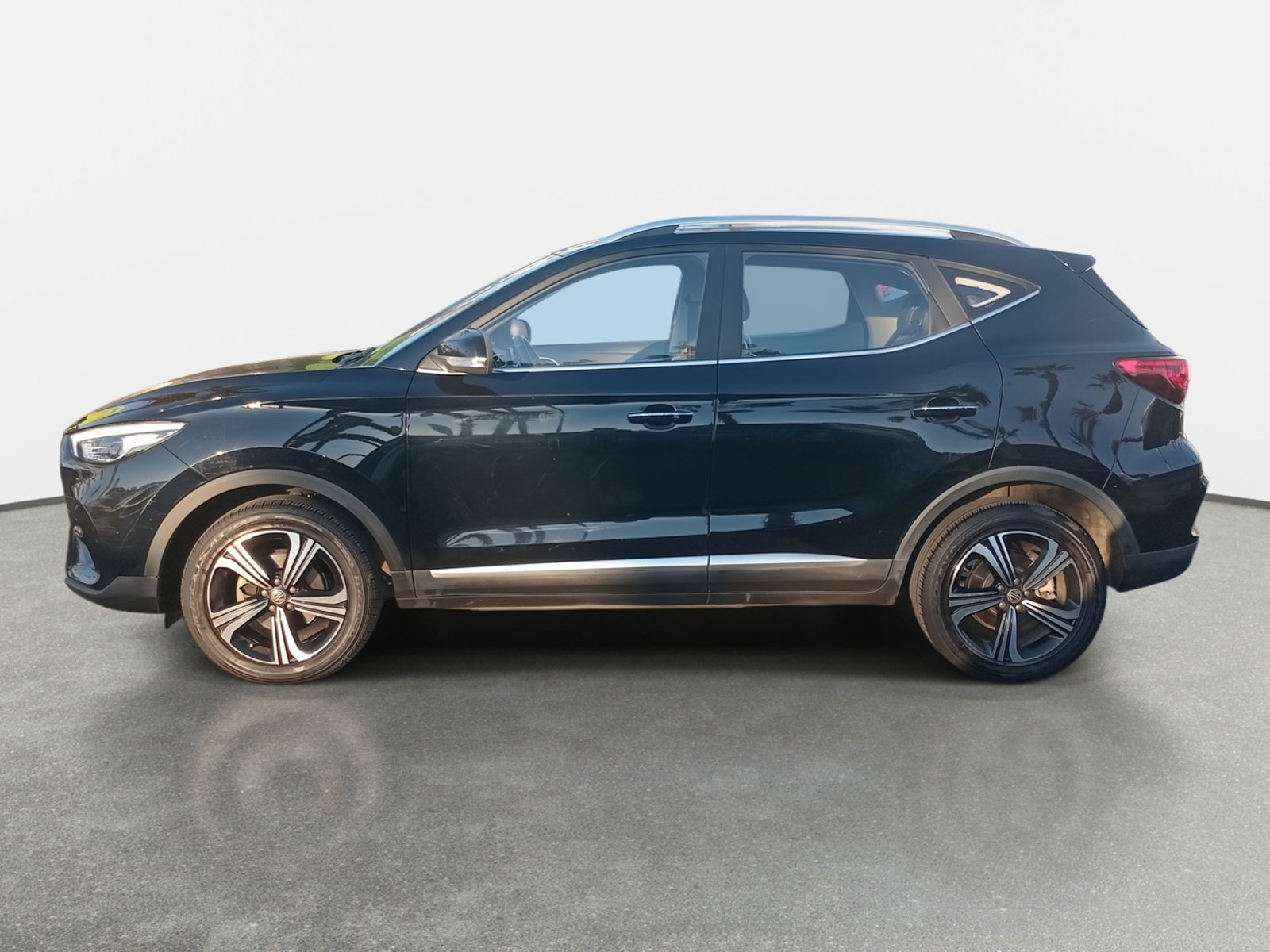 MG Mg Zx 1.5 Dlx 4x2 Cvt At 5p 2024 - Foto 4 de 8