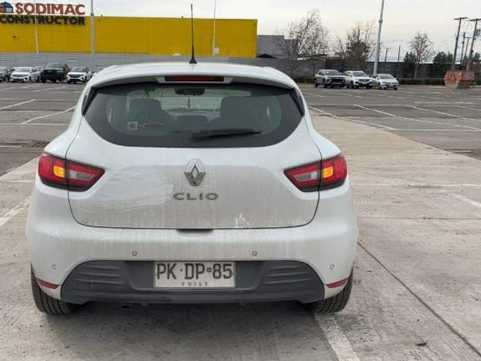Renault Clio 0.9t Expression 4x2 Hb Mt 5p 2021 - Foto 5 de 5