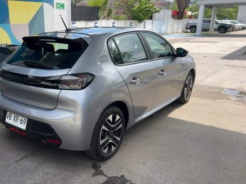 Peugeot 208 1.2 Mca Puretech 75 Active 4x2 Mt 5p 2025 - Imagen 4 de 5