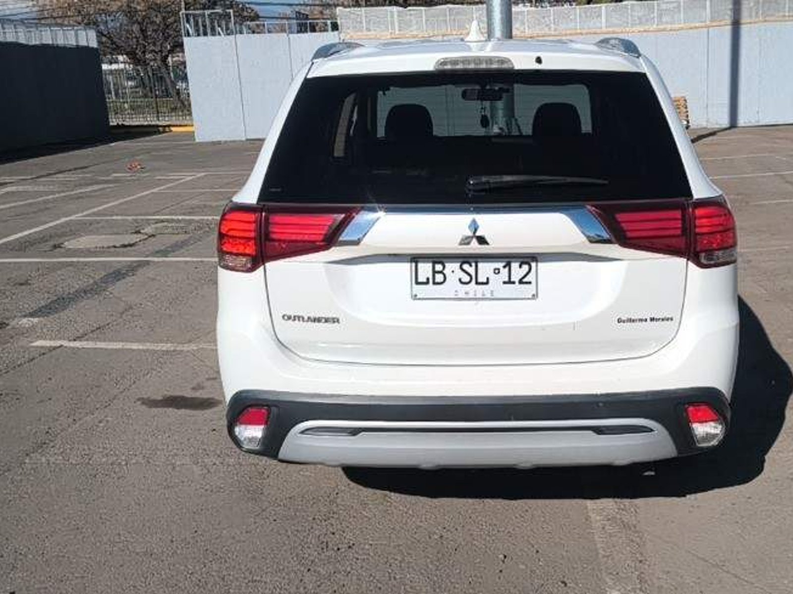 Mitsubishi Outlander 2.0 4x2 Mt 5p 2019 - Foto 5 de 5