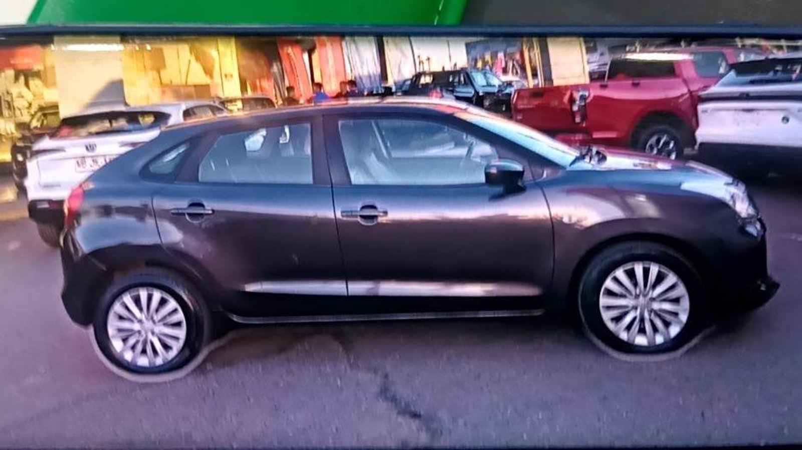 Suzuki Baleno 1.4 Gl 4x2 Hb Mt 5p 2021 - Imagen 3 de 5