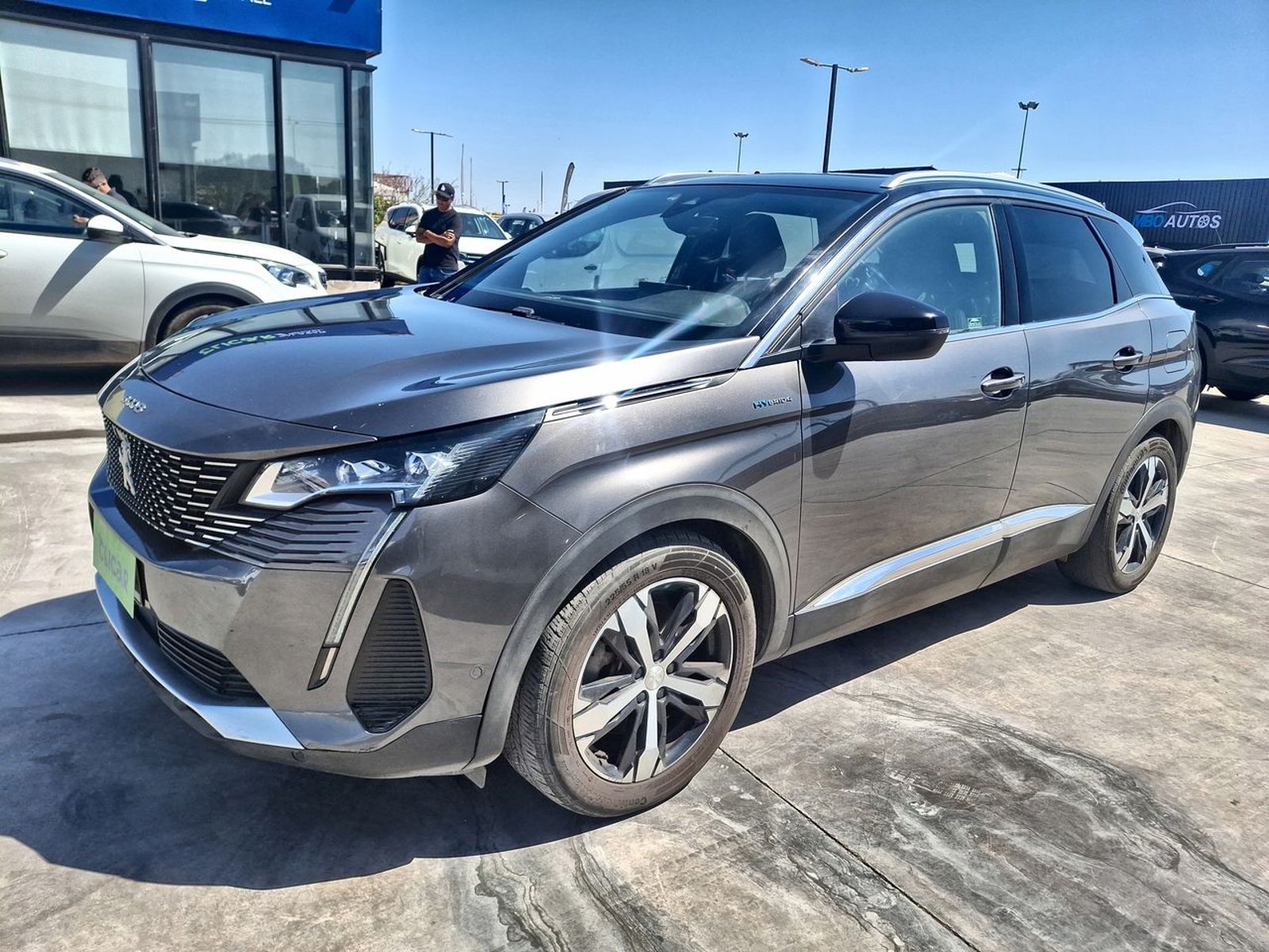 Peugeot 3008 1.6 Gt Hybrid4 300 4x4 Eat8 5p 2023 - Foto 3 de 8