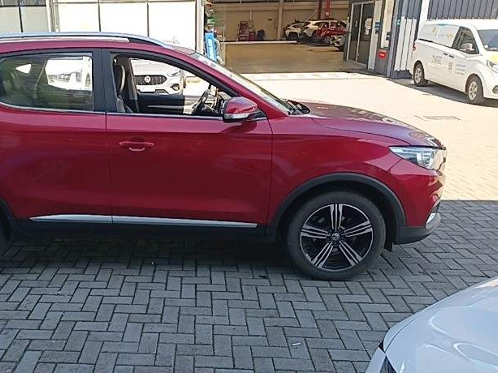 MG Mg Zs 1.5 Comfort 4x2 Mt 5p 2020 - Foto 3 de 5