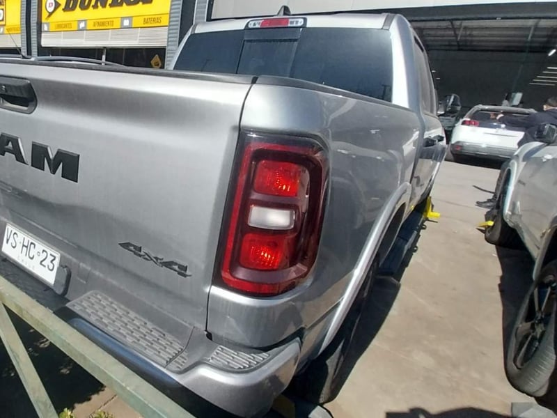 RAM 1500 3.6 Big Horn 4x4 Crew Cab E-torque At 4p 2026 - Imagen 5 de 5