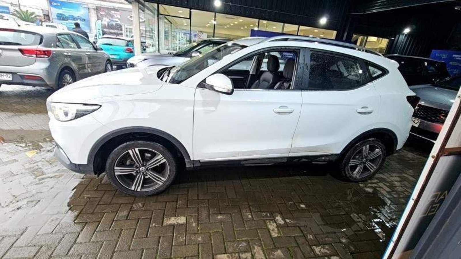 Mg Mg Zs 1.5 Comfort 4x2 Mt 5p 2024 - Imagen 8 de 8
