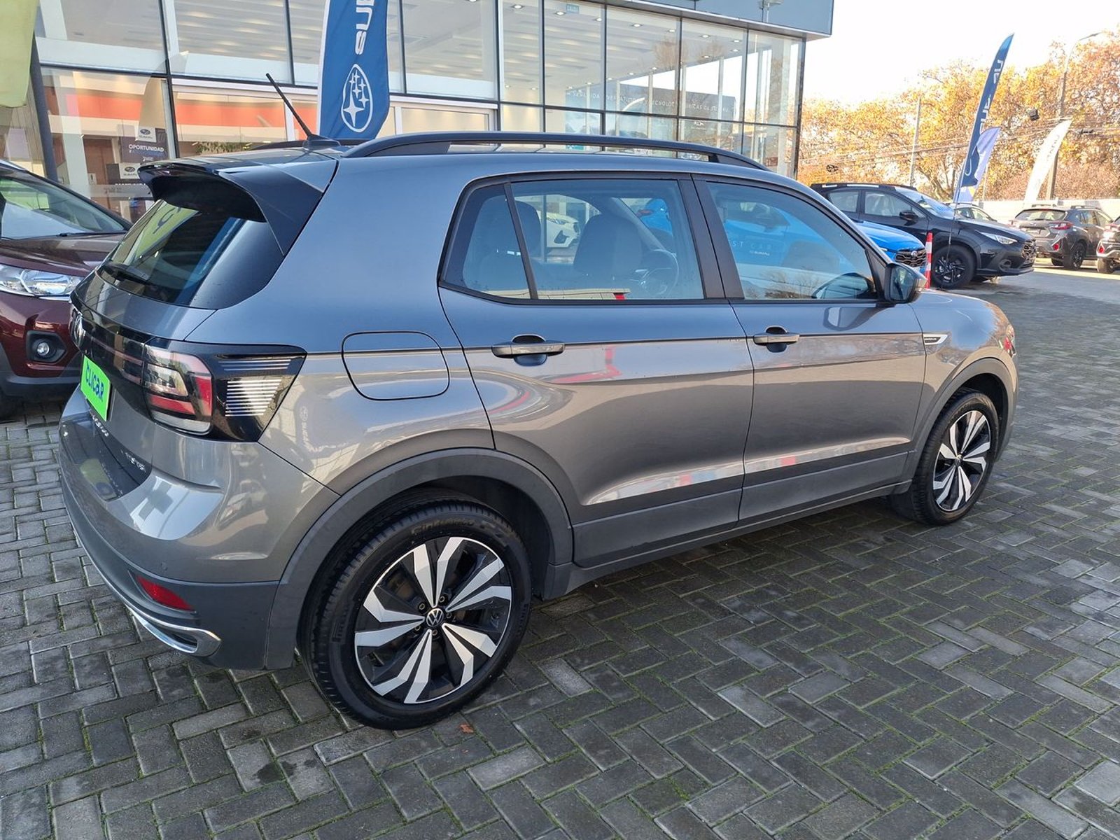 Volkswagen T-cross 1.0 Tsi Comfortline 4x2 Mt5 5p 2022 - Imagen 7 de 8