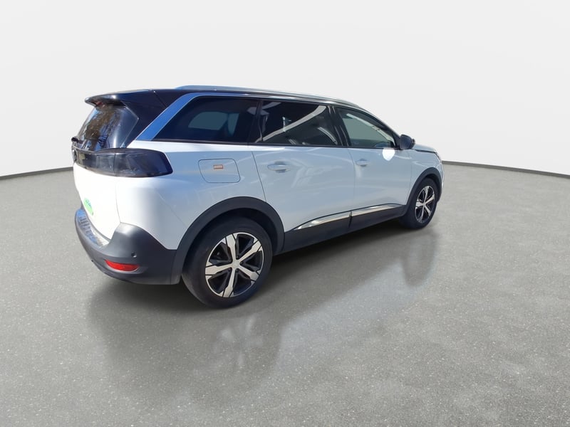 Peugeot 5008 1.5 Allure Pack Bluehdi 130 4x2 Eat8 5p 2024 - Imagen 7 de 8
