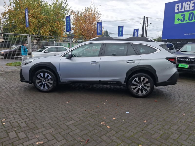Subaru Outback 2.5i Touring Awd Cvt At 5p 2025 - Imagen 4 de 8
