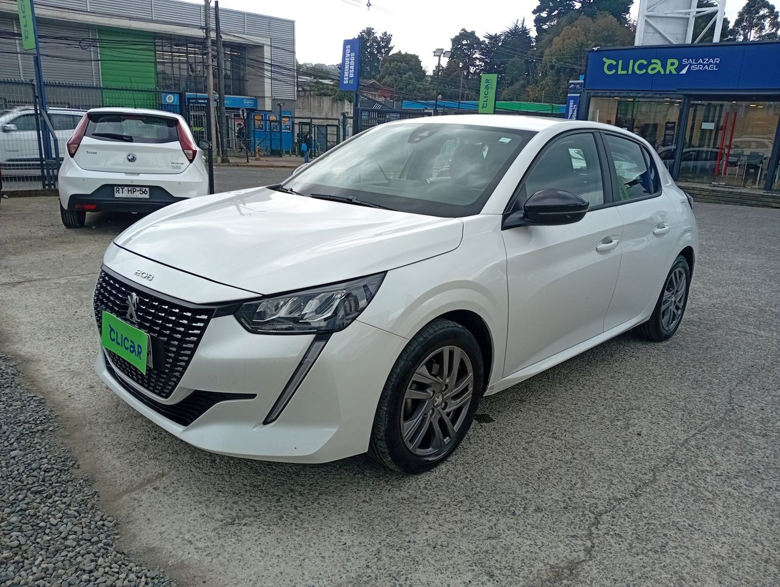Peugeot 208 1.2 Puretech Active Pack 4x2 75 Mt 5p 2022 - Imagen 3 de 8