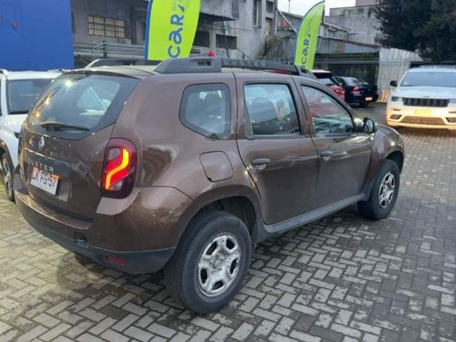 Renault Duster 1.6 Life 4x2 5mt 5p 2019 - Foto 4 de 5