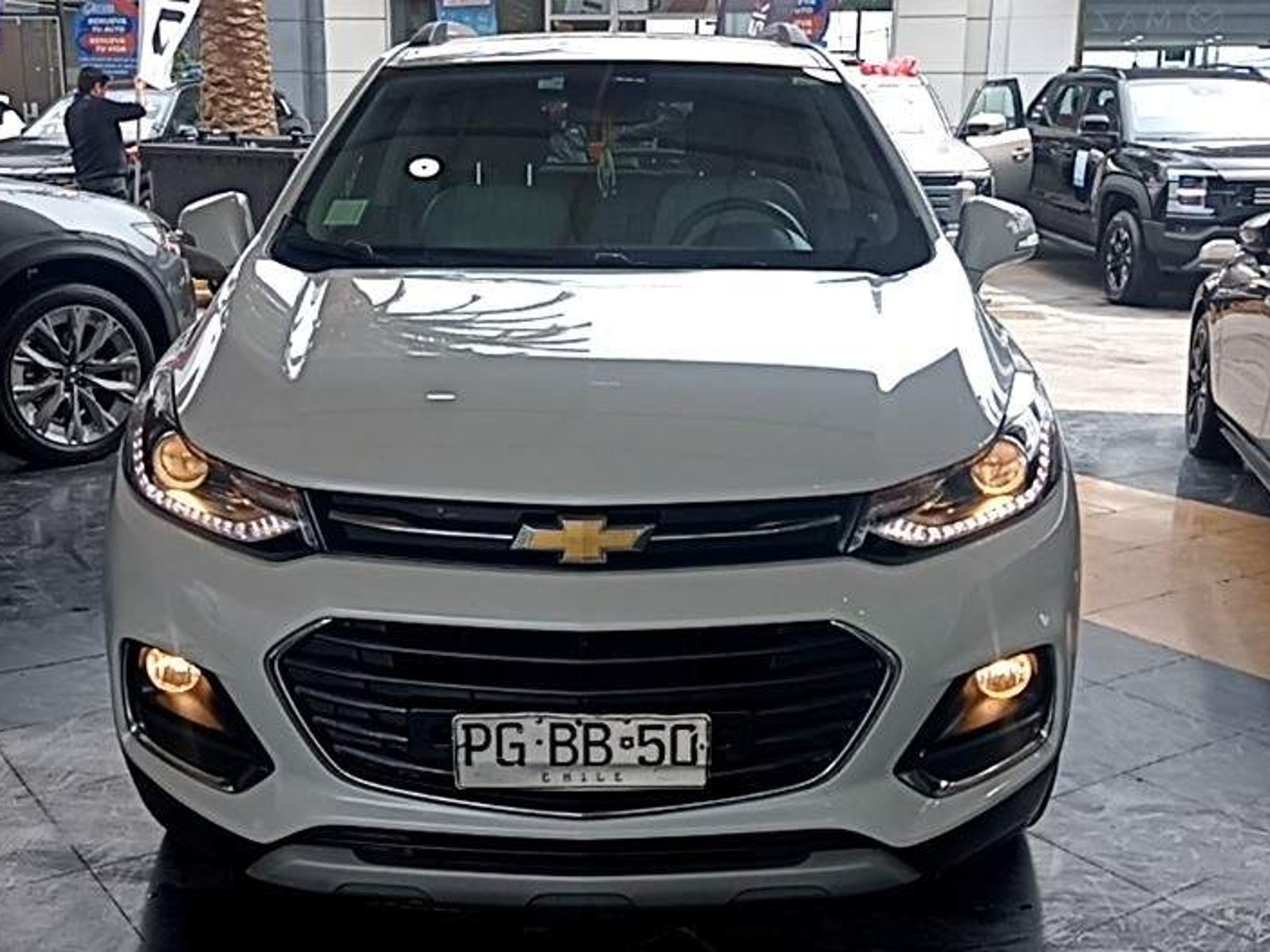 Chevrolet Tracker 1.8 Lt Ml Fwd E5 Mt 5p 2020 - Foto 2 de 5