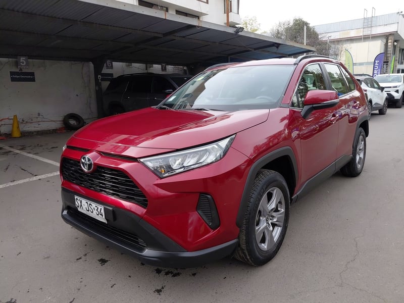 Toyota Rav 4 2.0 Le 4x2 Mt 5p 2023 - Imagen 3 de 8