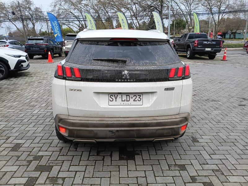 Peugeot 3008 1.2 Active Pack Puretech 130 4x2 Mt6 5p 2023 - Imagen 5 de 5