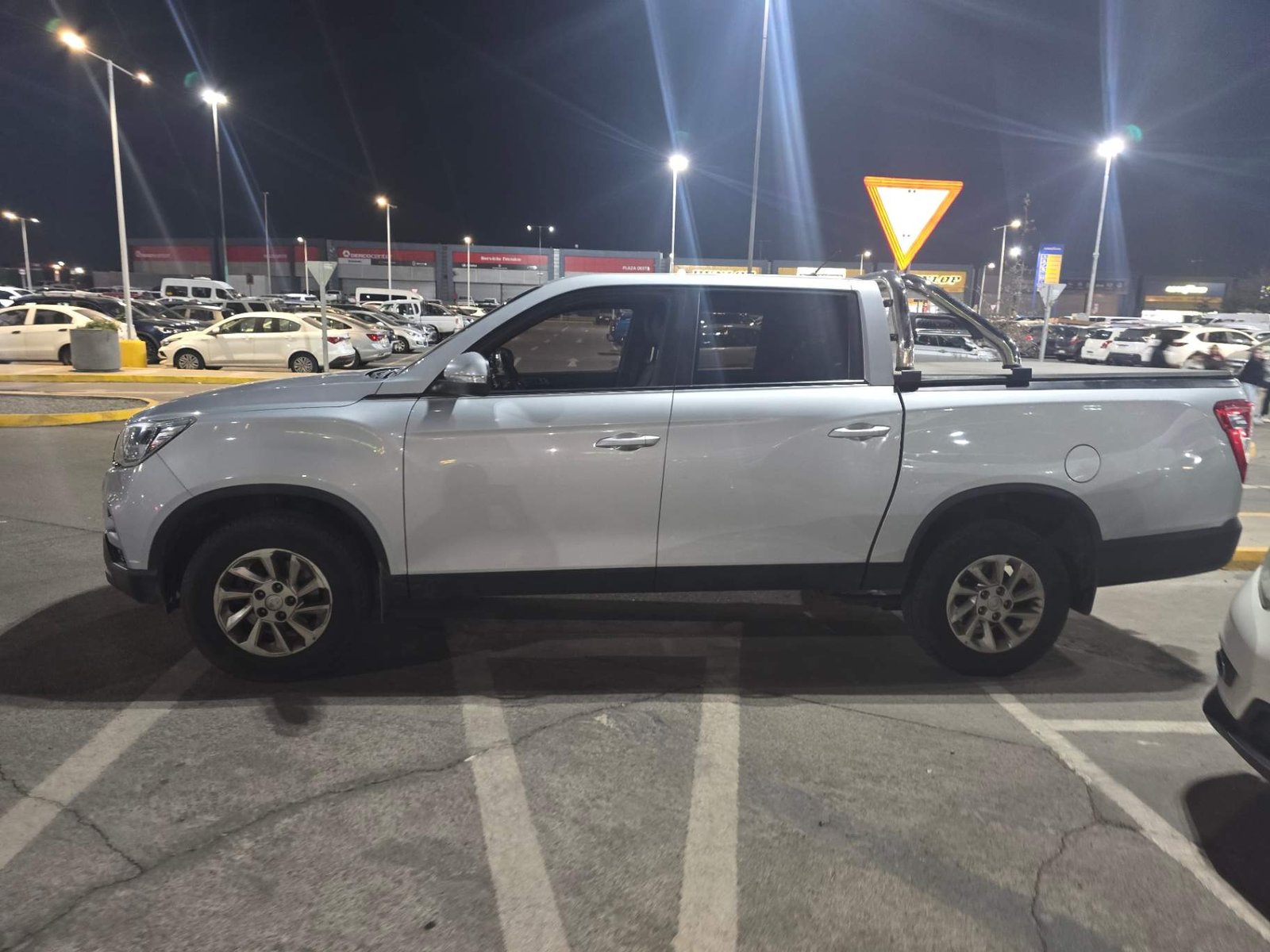 Ssangyong Musso 2.2 Grand Glx Td Diesel 4wd Full Mt 4p 2021 - Imagen 8 de 8
