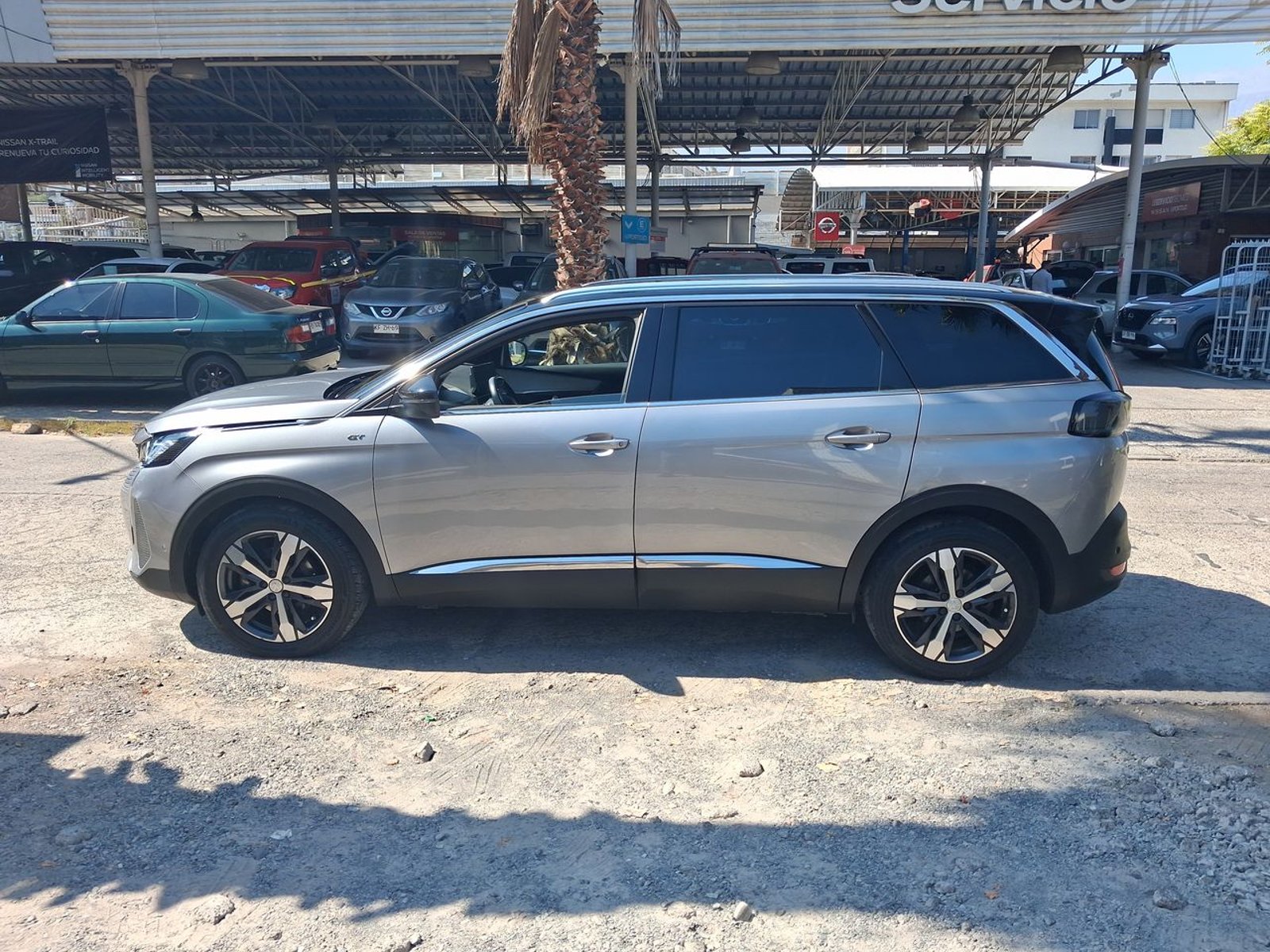 Peugeot 5008 1.5 Gt Bluehdi Diesel 4x2 130 Eat8 5p 2021 - Foto 4 de 8