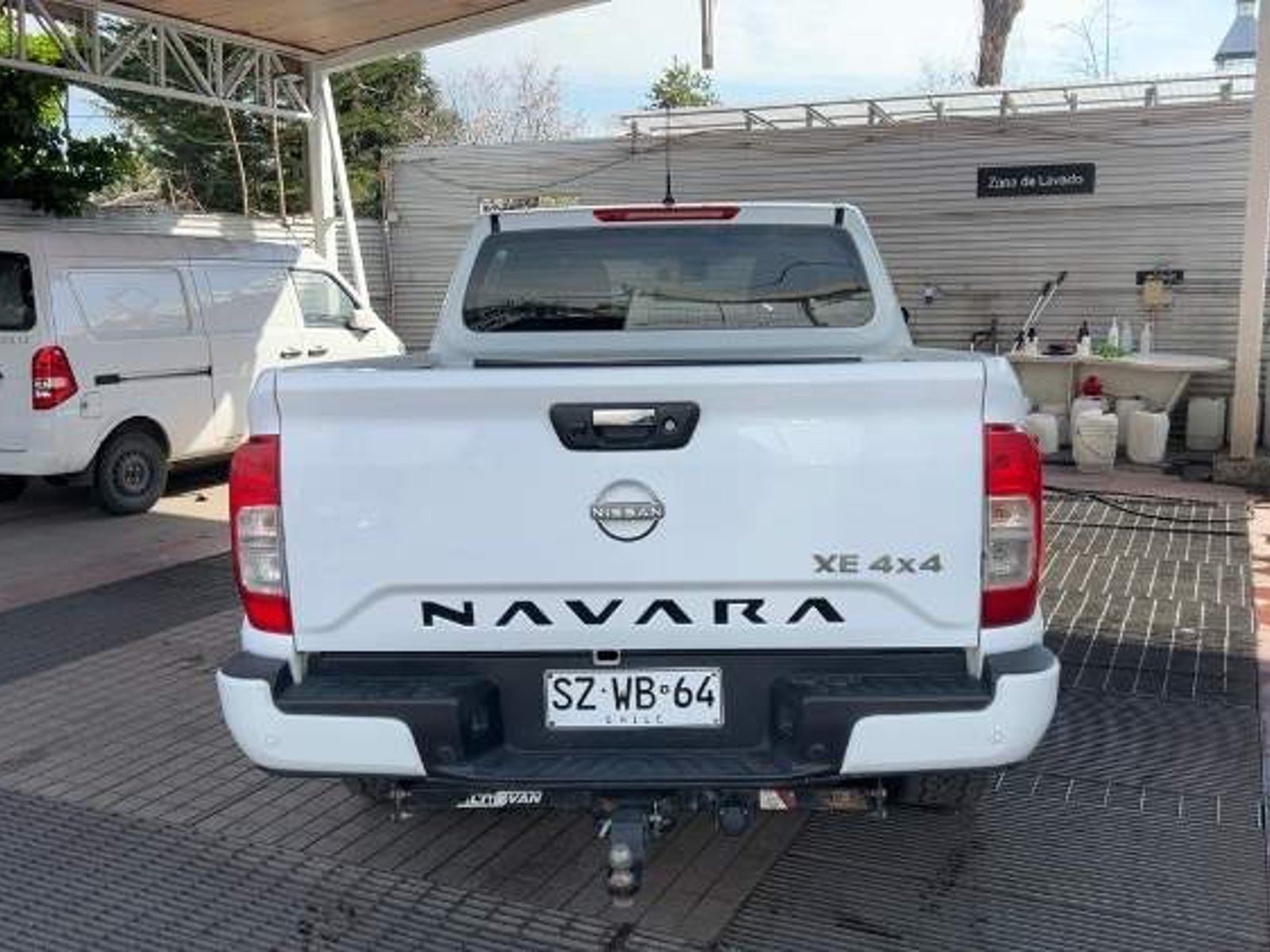 Nissan Navara 2.3d Xe Diesel 4x4 Dob.cab. At 4p 2023 - Foto 5 de 5