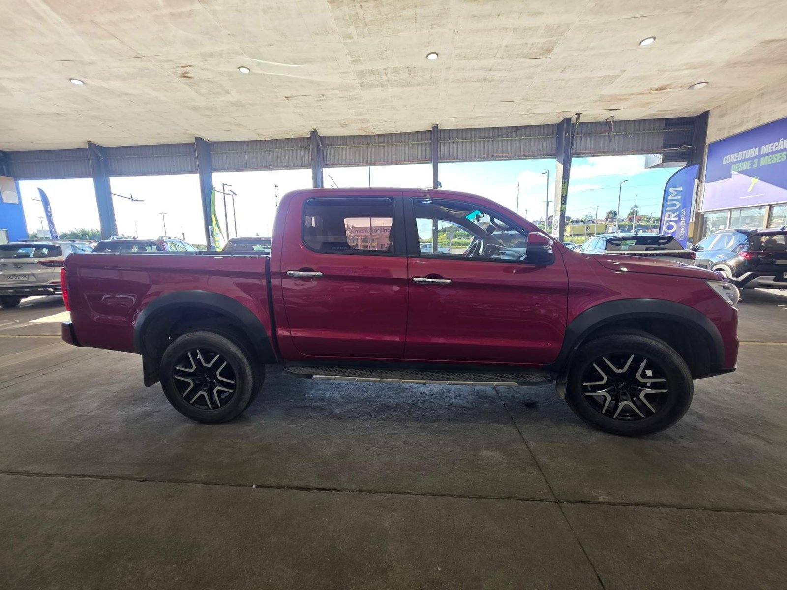JAC T8 2.0 Advance 4x2 Diesel Mt 4p 2022 - Foto 3 de 5