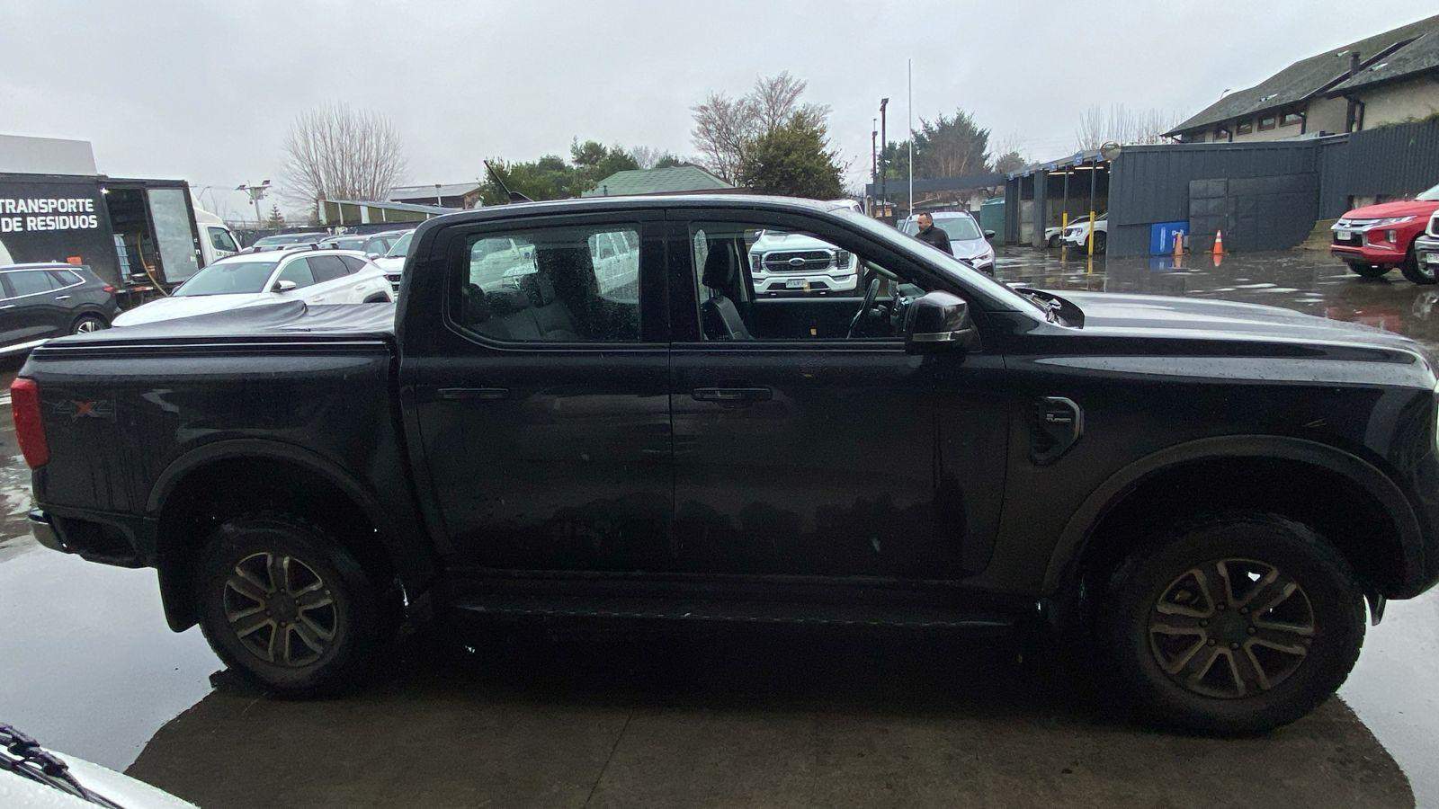 Ford Ranger 2.0 Xlt Diesel 4x4 Dob. Cab. Mt 4p 2026 - Foto 3 de 8