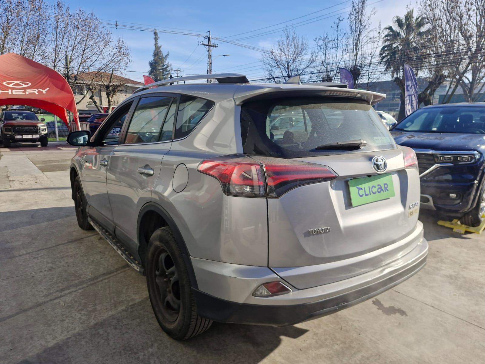 Toyota Rav 4 2.0 Adventure 4x2 Lujo Cvt At 5p 2019 - Imagen 7 de 8
