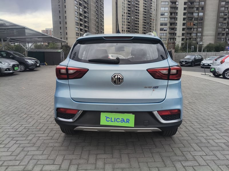 MG Mg Zs Ev Dlx 4x2 At 5p 2022 - Imagen 6 de 8
