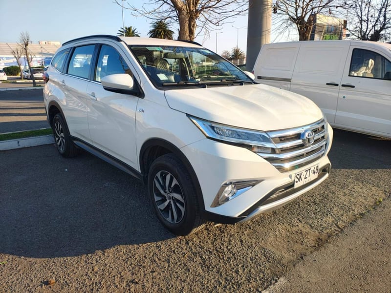 Toyota Rush 1.5 Xli 4x2 At 5p 2023