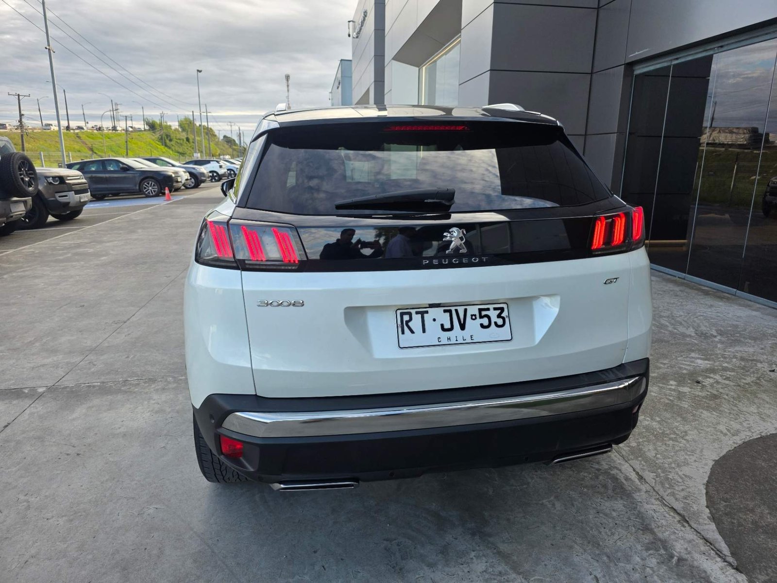 Peugeot 3008 1.5 Gt Bluehdi 4x2 130 Eat8 5p 2022 - Foto 5 de 5