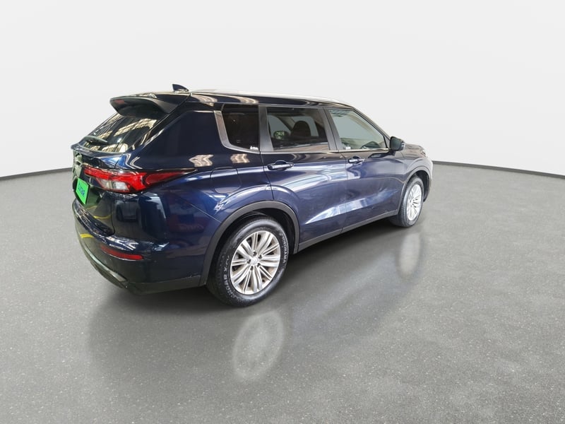 Mitsubishi Outlander 2.5 Gl P 4x2 At 5p 2024 - Imagen 7 de 8