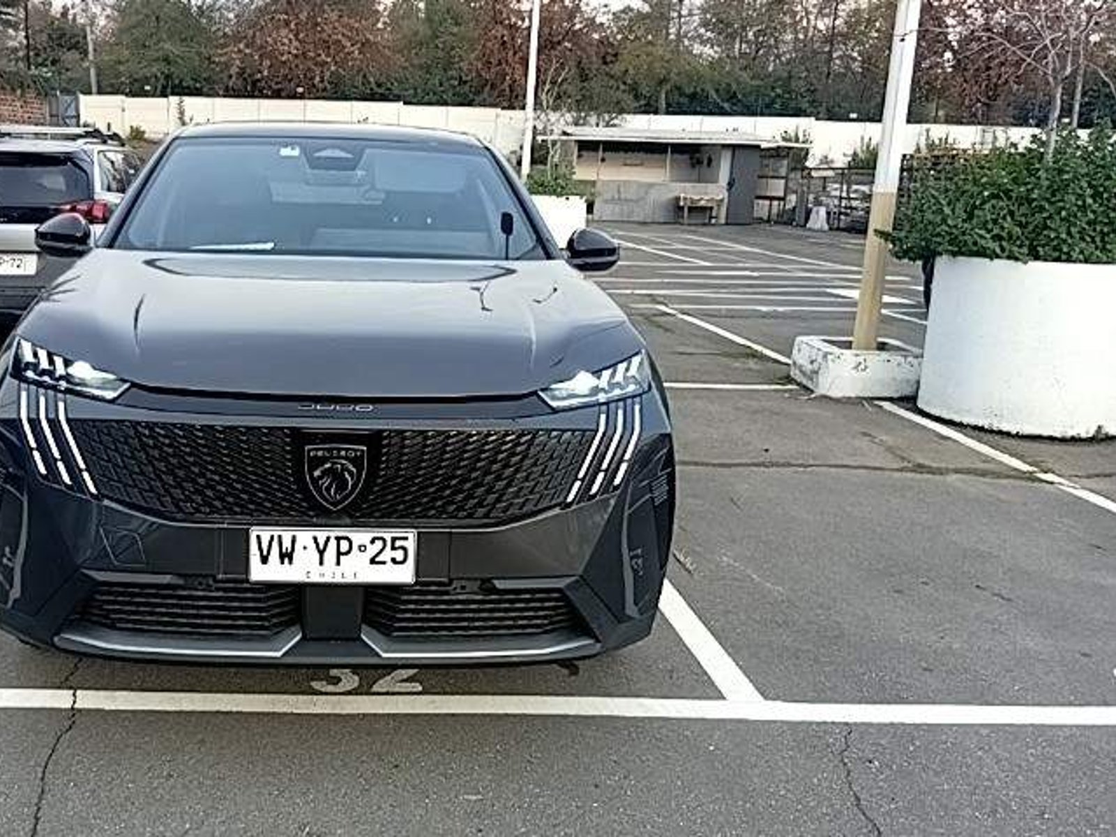Peugeot 3008 1.2 Gt Mhev 4x2 136 Edct At 5p 2026 - Foto 2 de 5