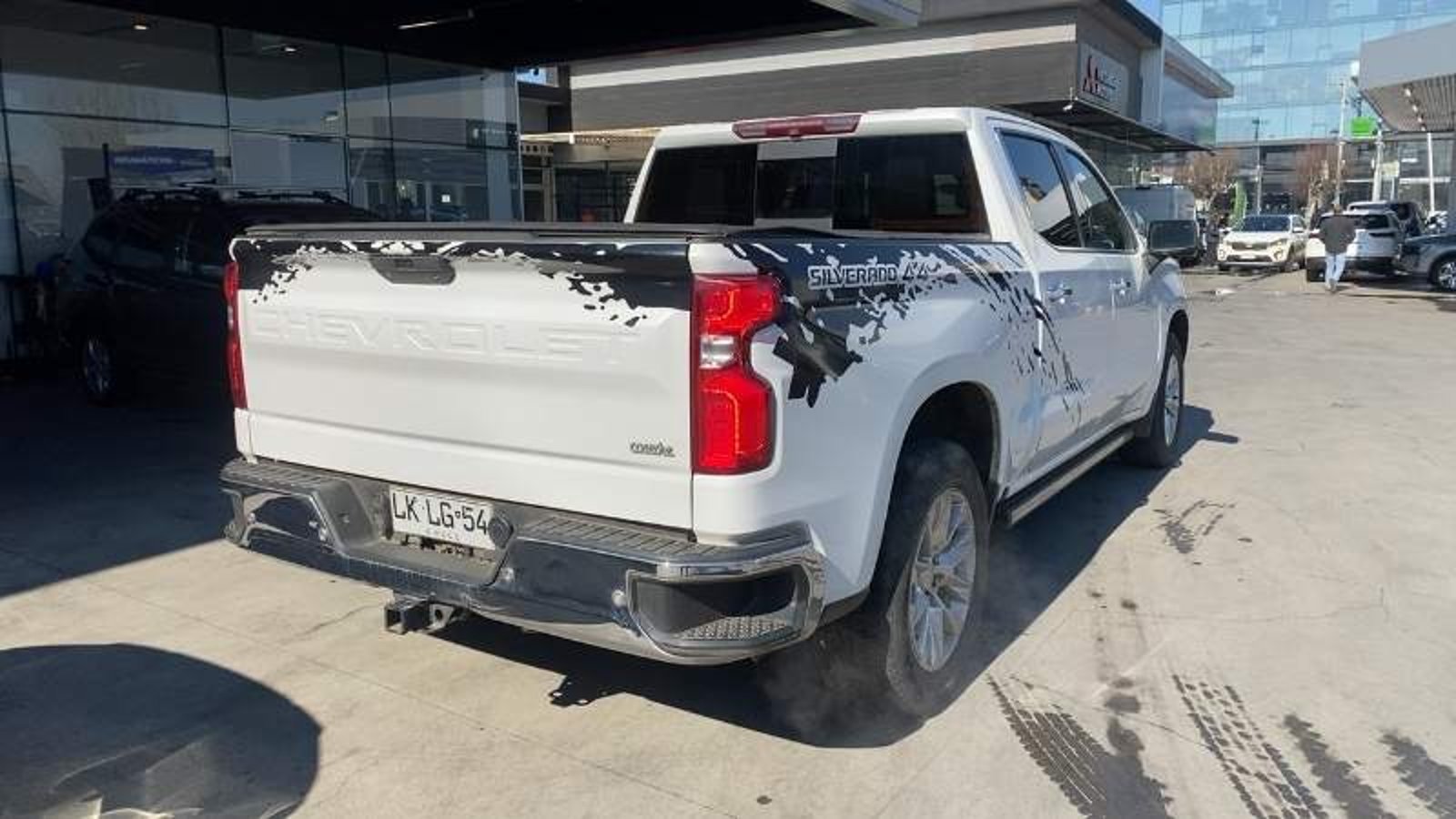 Chevrolet Silverado 5.3 Ltz 4wd Cc Dob. Cab. At 4p 2019 - Imagen 4 de 5