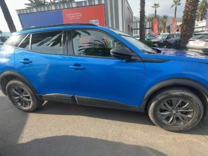 Peugeot 2008 1.5 Active Bluehdi 100 Diesel 4x2 Mt 5p 2022 - Imagen 3 de 5