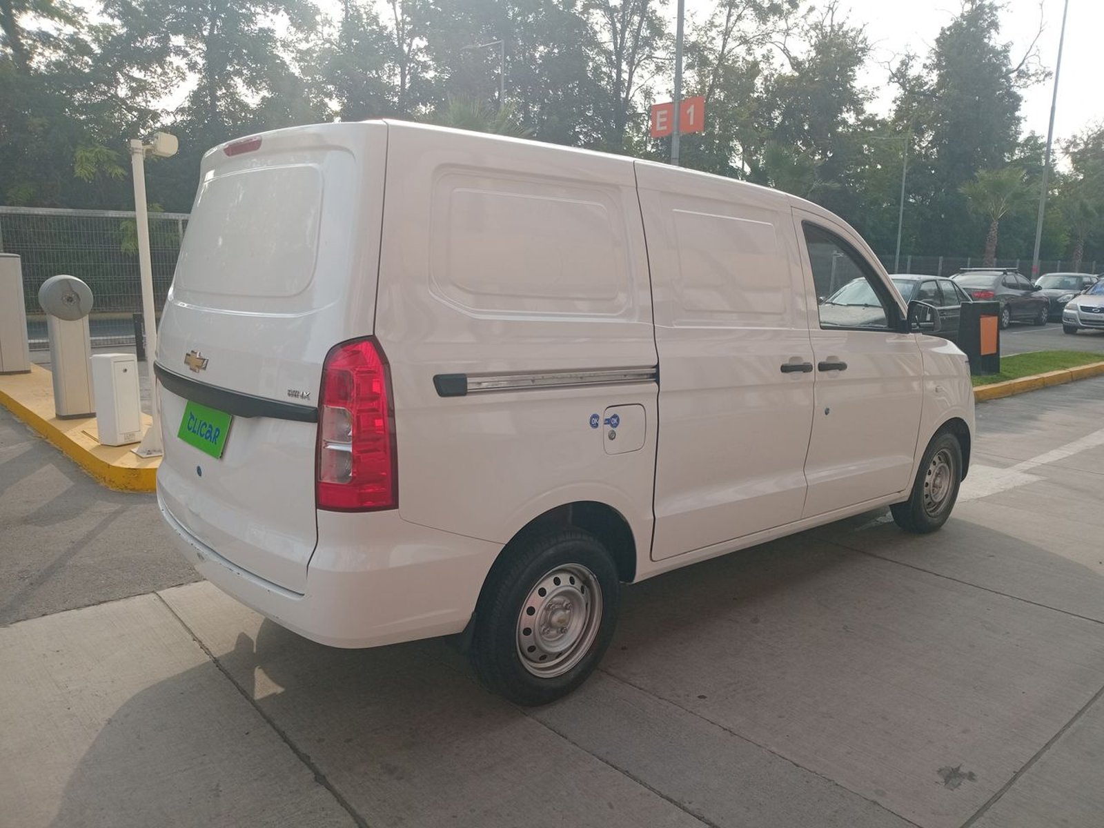Chevrolet N400 1.5 S 4x2 Ac Mt 5p 2025 - Imagen 7 de 8