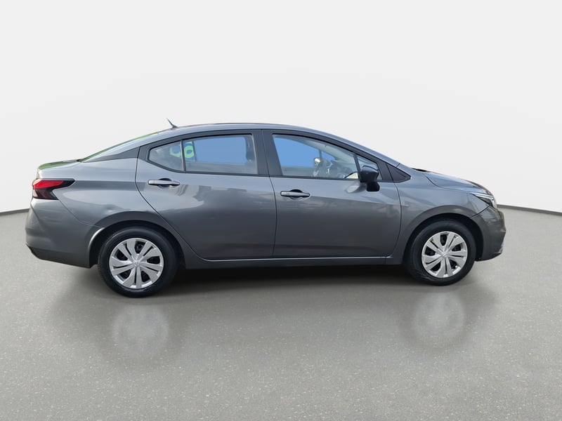 Nissan Versa 1.6 Sense 4x2 Mt 4p 2023 - Imagen 8 de 8