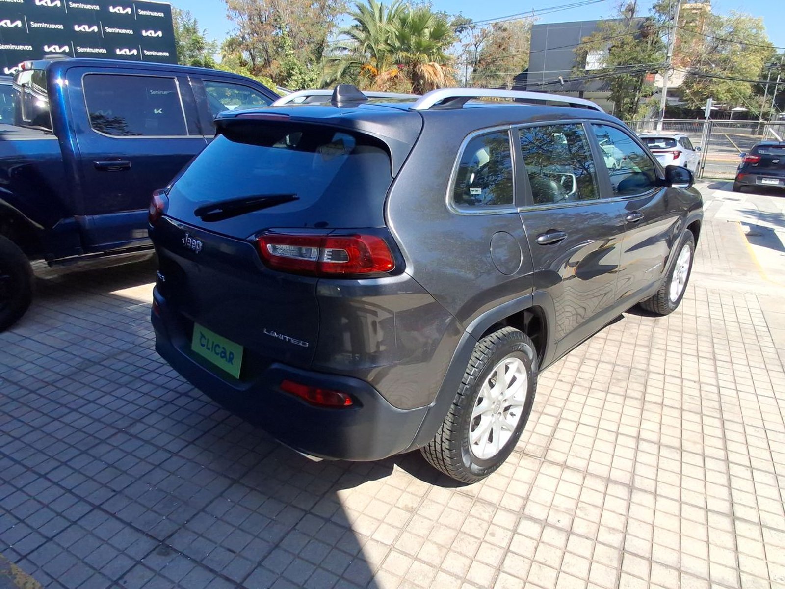 Jeep Cherokee 3.2 Limited 4x4 At 5p 2018 - Foto 5 de 8