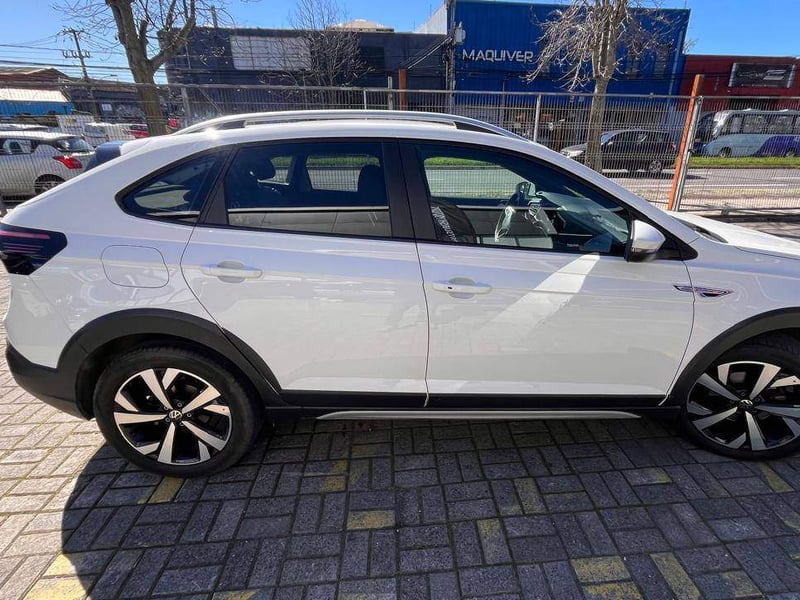 Volkswagen Nivus 1.0 Tsi Highline 4x2 At 5p 2025 - Imagen 3 de 5