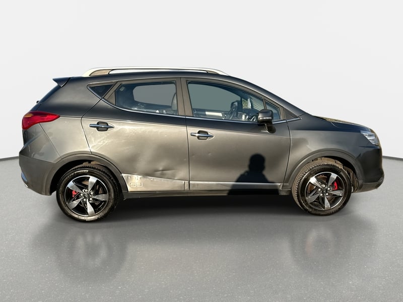 JAC S3 1.6 Luxury 4x2 Mt 5p 2018 - Imagen 8 de 8