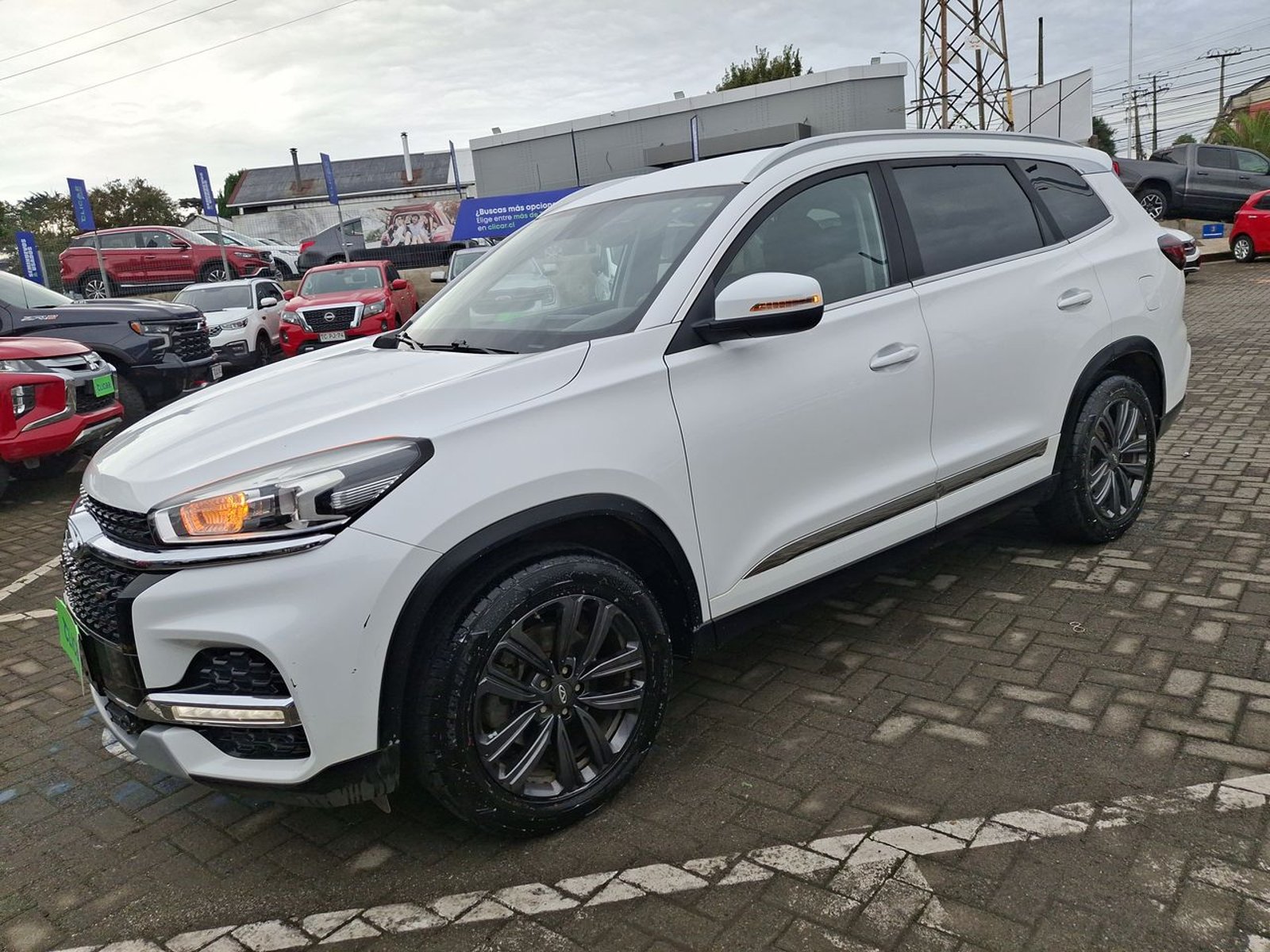 Chery Tiggo 8 1.5t Gl 4x2 Mt6 5p 2021 - Foto 3 de 8
