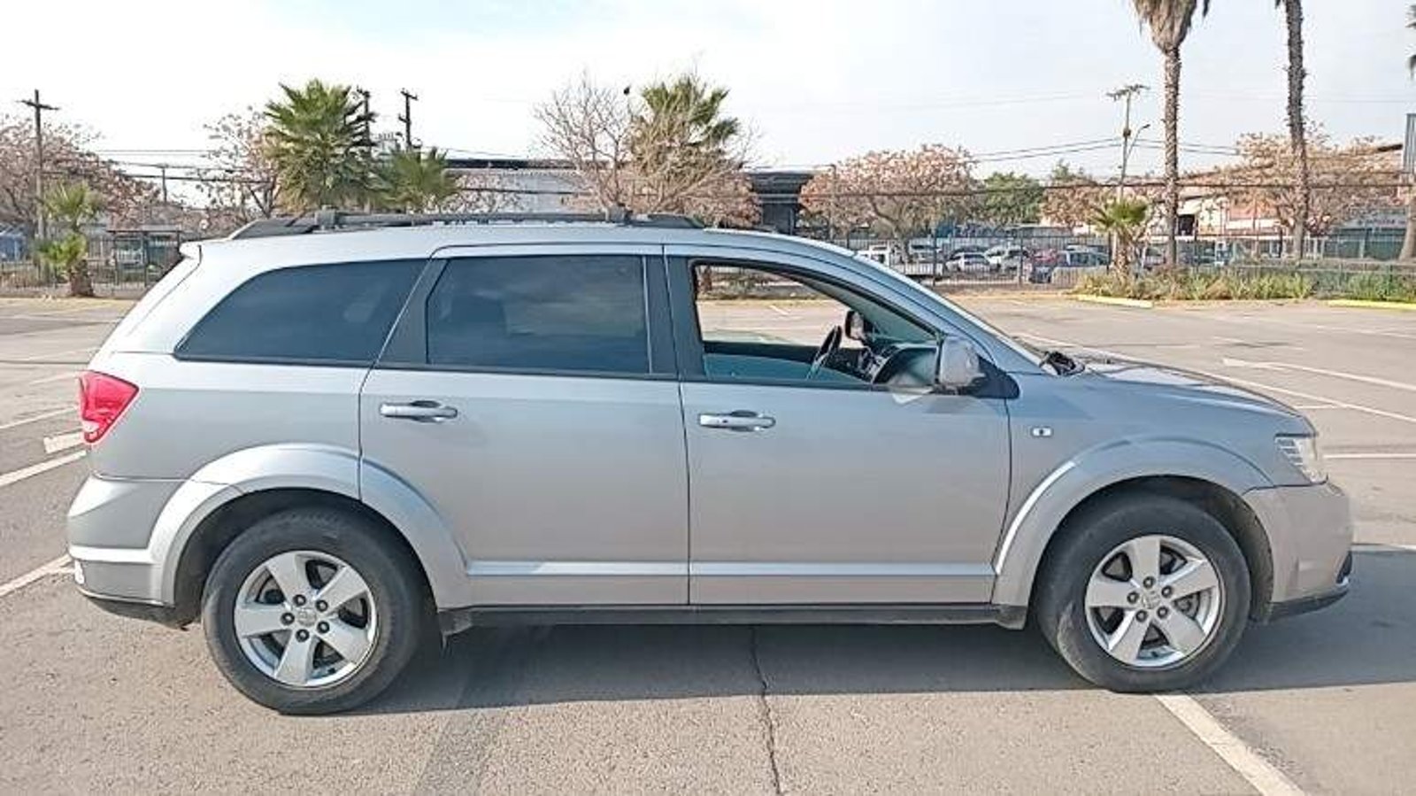 Dodge Journey 2.4 4x2 3 Corridas At 5p 2017 - Foto 3 de 8