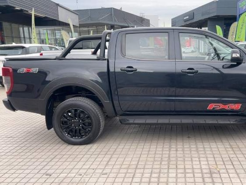 Ford Ranger 3.2 Fx4 Euro 6 Diesel 4x4 Dob. Cab. At 4p 2023 - Imagen 3 de 5