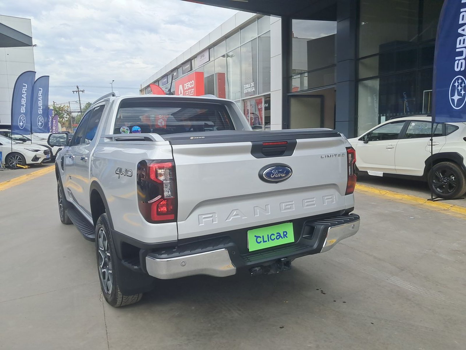 Ford Ranger 3.0 Ltd Diesel 4x4 Dob. Cab. At 4p 2026 - Foto 5 de 8