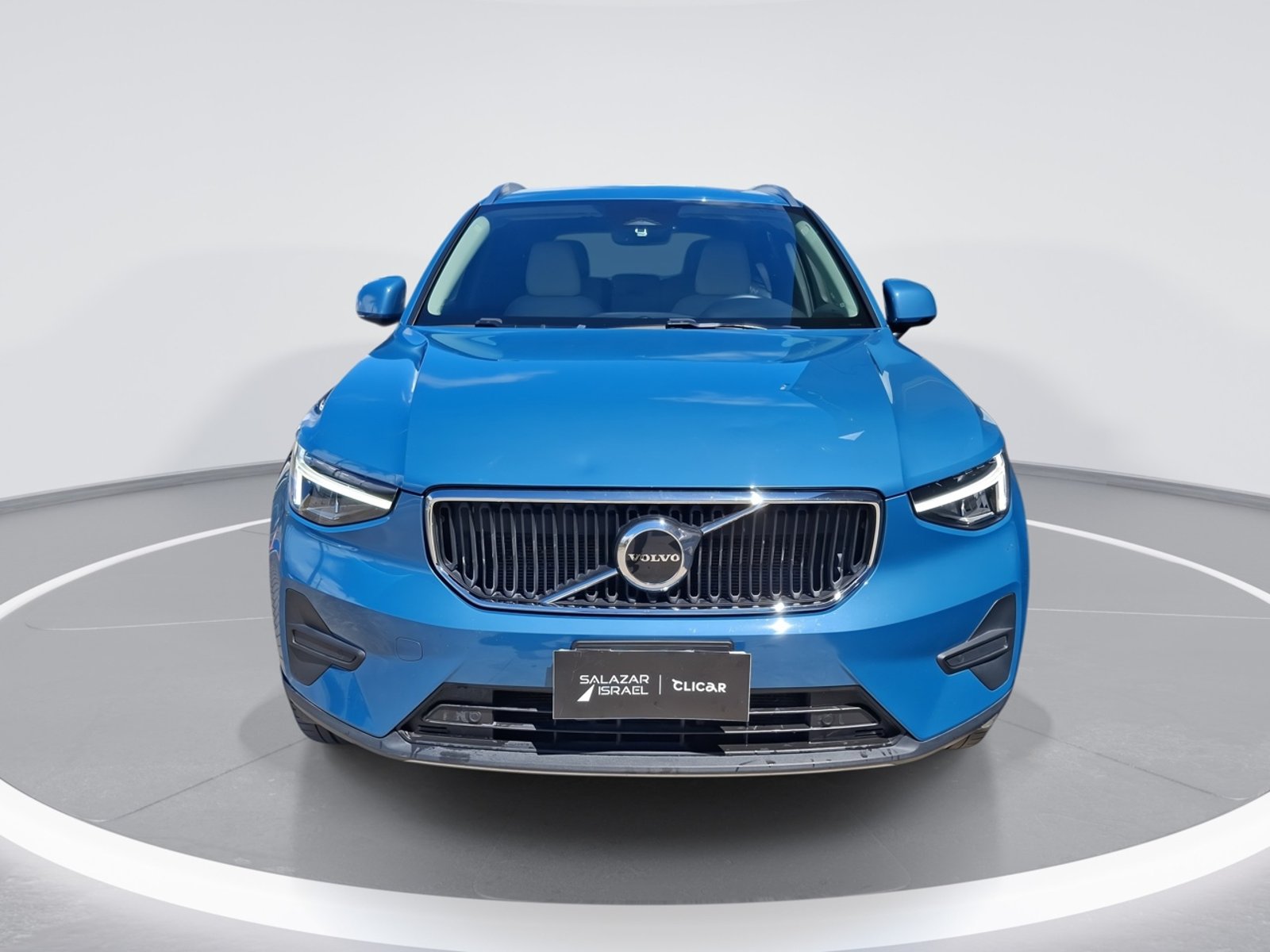 Volvo Xc40 2.0 B4 Plus Hibrido Fwd 4x2 At 5p 2025 - Foto 2 de 8