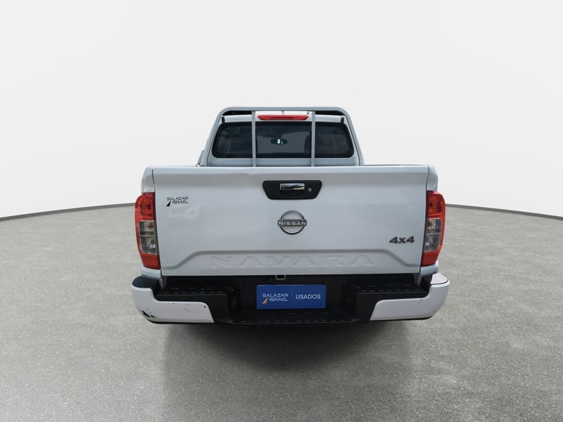 Nissan Navara 2.3d Se Diesel 4x4 Dob.cab. Mt 4p 2024 - Imagen 6 de 8