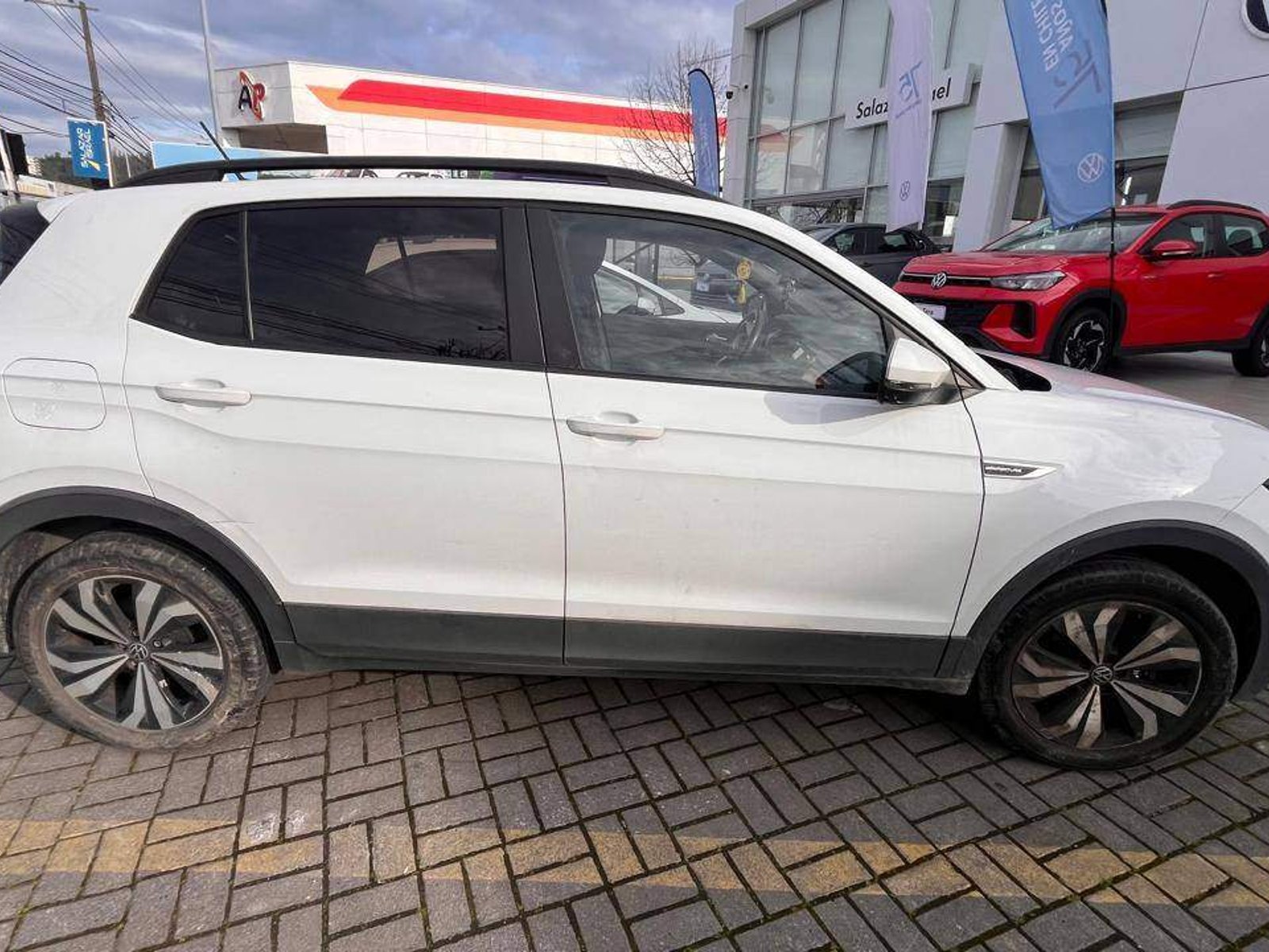 Volkswagen T-cross 1.0 Tsi Comfortline 4x2 Mt5 5p 2022 - Foto 3 de 5