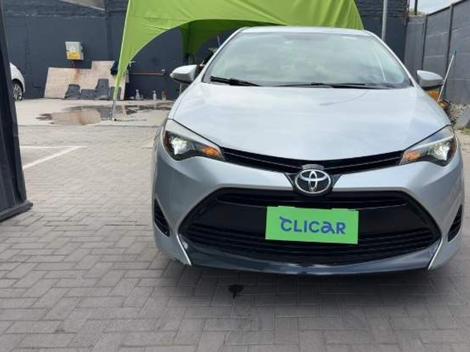 Toyota Corolla 1.8 Gl 4x2 Mt 4p 2017 - Foto 2 de 5