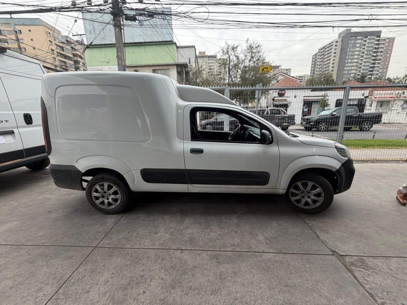 RAM Van 700 1.4l Rapid St 4x2 Mt 3p 2023 - Imagen 3 de 5