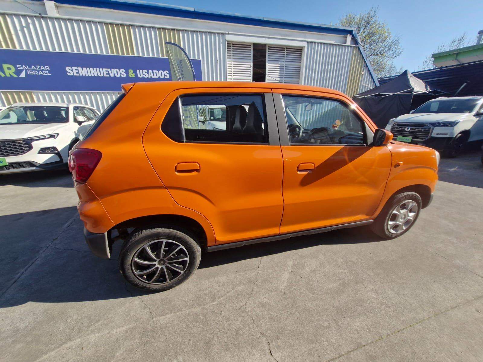Suzuki Spresso 1.0 Glx 4x2 Mt 5p 2022 - Foto 3 de 5