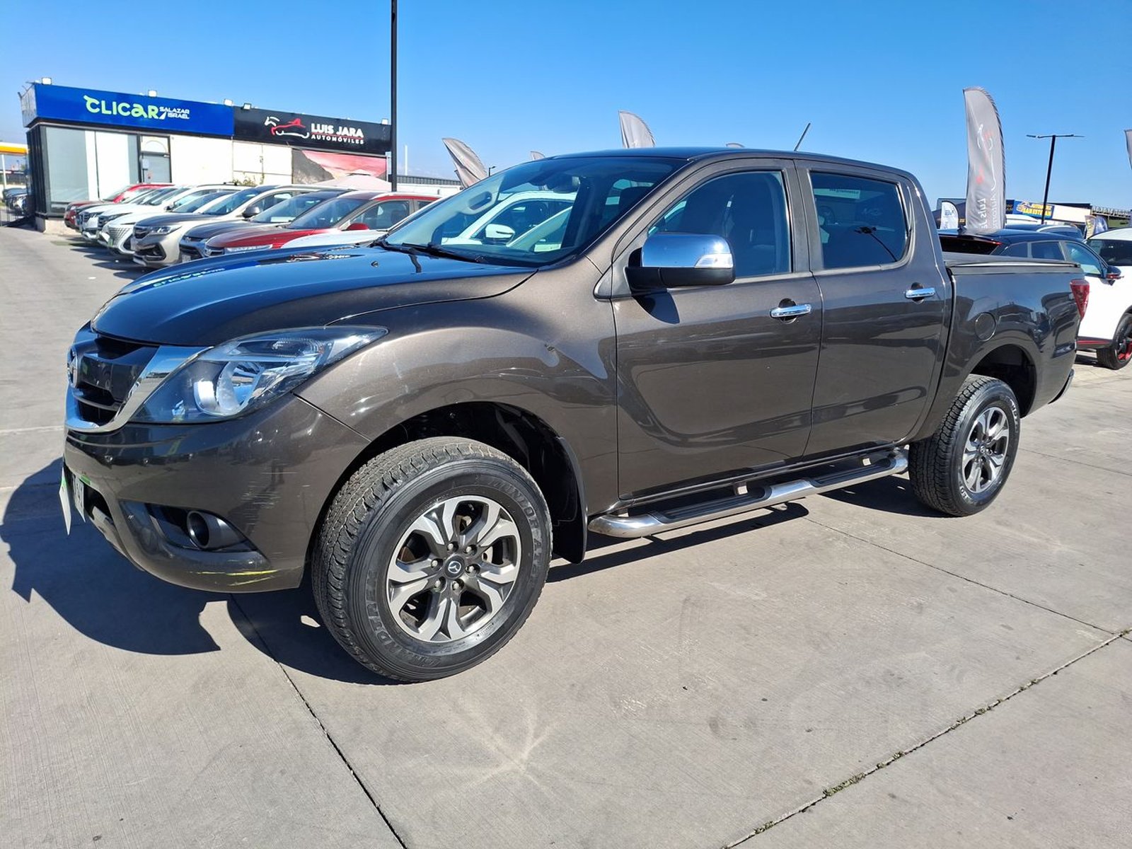 Mazda Bt-50 3.2 Sdx High Dob. Cab. Diesel 4x4 6at 4p 2022 - Foto 3 de 8