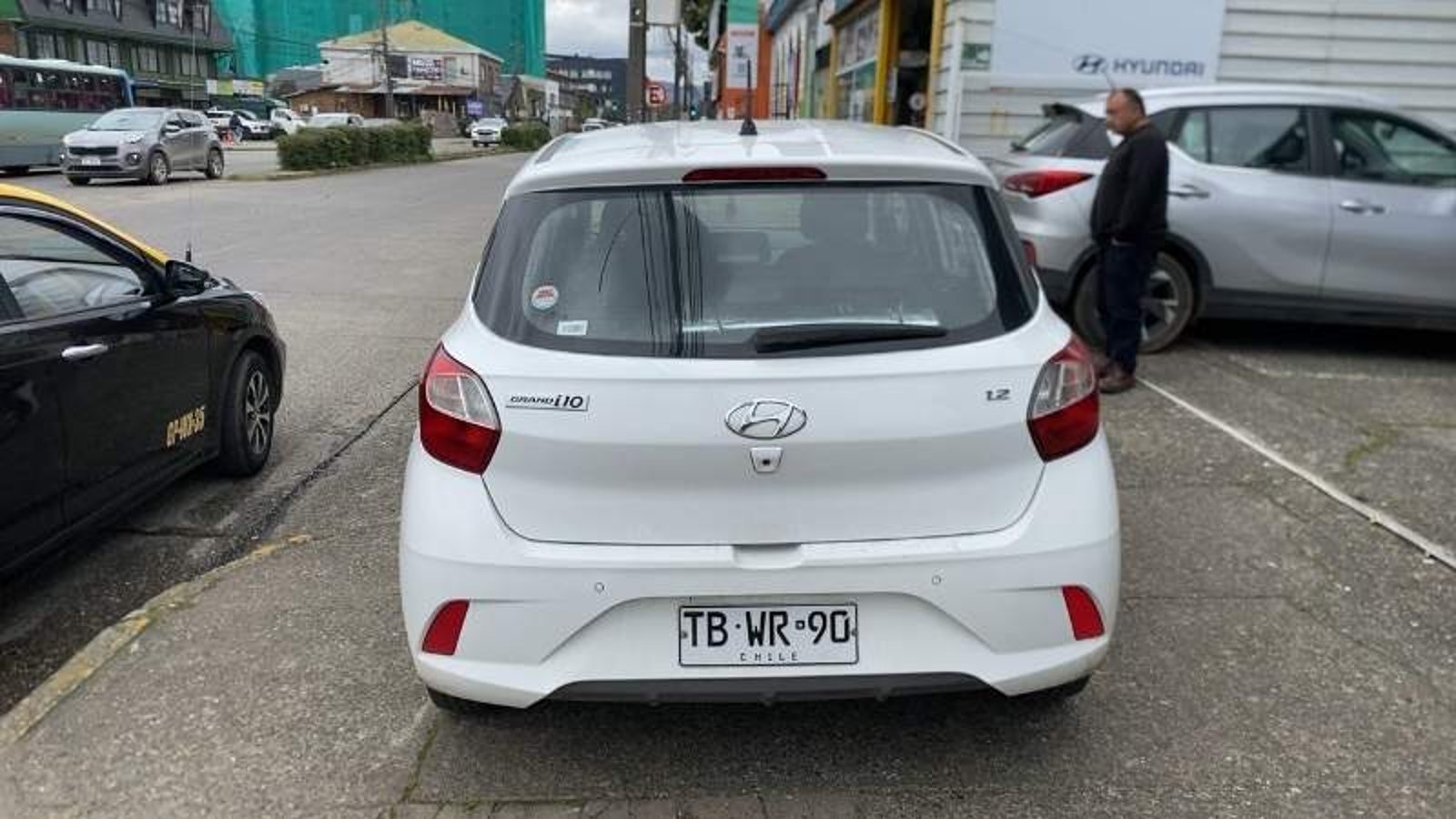 Hyundai Grand I10 1.2 Plus 4x2 Hb Mt 5p 2024 - Imagen 5 de 5